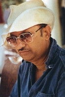 المخرج Manmohan Desai
