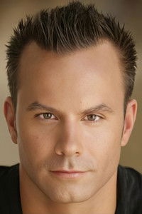 المخرج Mark Lund