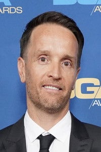 المخرج Mark Molloy