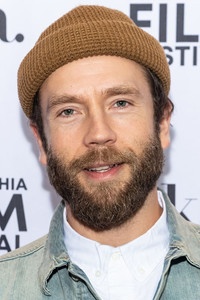 الممثل Mark Webber