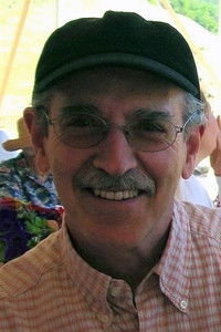 المخرج Matthew Robbins