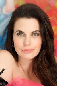 الممثل Meghan Ory