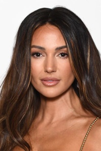 الممثل Michelle Keegan