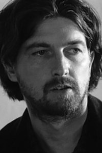 الممثل Mihály Vig