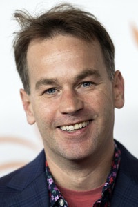 الممثل Mike Birbiglia