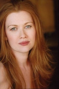 الممثل Mireille Enos
