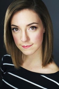 الممثل Molly Evensen