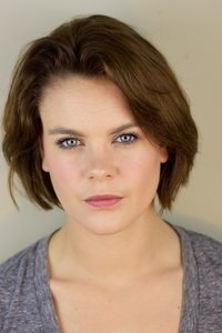 الممثل Molly Hanson