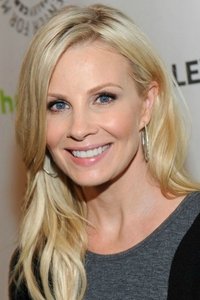 الممثل Monica Potter