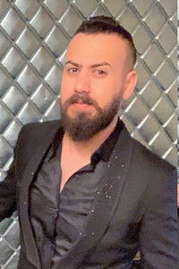 المخرج Murad Turk