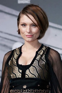 الممثل MyAnna Buring