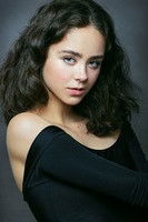 المخرج Nadia Latif