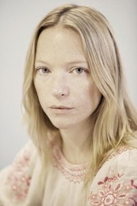 الممثل Natalie Press