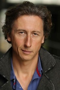 الممثل Nicholas Rowe