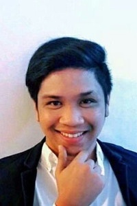 المخرج Noah Tonga