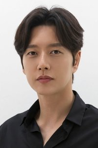 الممثل Park Hae-jin