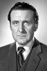 الممثل Patrick Macnee