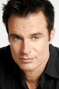 الممثل Patrick Muldoon