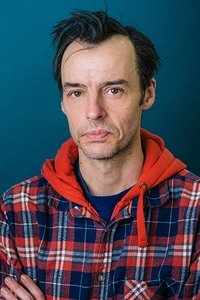 الممثل Paul Hilton