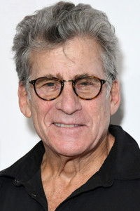 المخرج Paul Michael Glaser