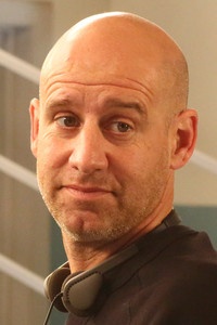 المخرج Phil Traill