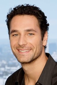 الممثل Raoul Bova