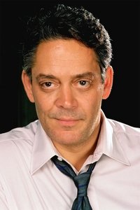 الممثل Raul Julia