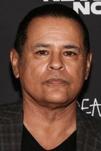 الممثل Raymond Cruz