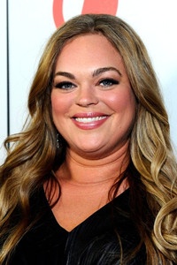 الممثل Rebecca Field