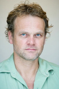 الممثل Reinout Bussemaker