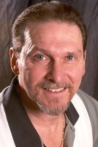 الممثل Richard DeManincor