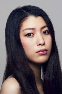 الممثل Riko Narumi