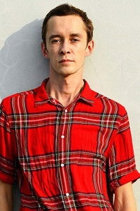 الممثل Rinat Abushaev