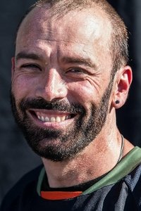 الممثل Rob Warne