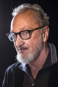 الممثل Robert Englund