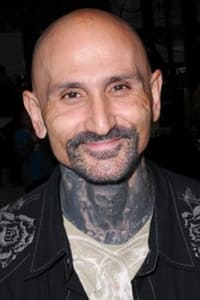 المخرج Robert LaSardo
