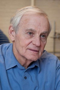 المخرج Robert Lieberman