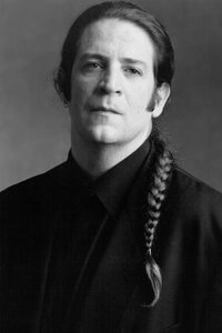 المخرج Robert Longo