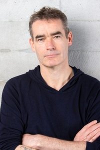 المخرج Rufus Norris