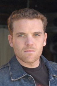 الممثل Ryan Honey