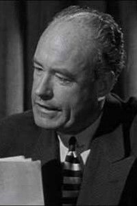 المخرج Sam Hayes