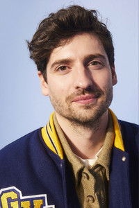 المخرج Sam Osborn