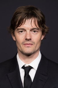 الممثل Sam Riley