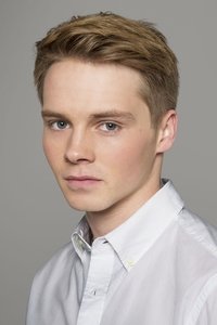 الممثل Sam Strike