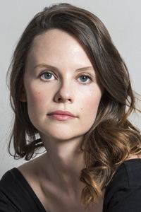 الممثل Sarah Ramos