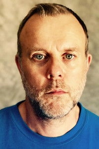 المخرج Saul Dibb