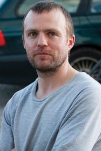 الممثل Scott Graham