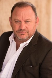 الممثل Sean Dillingham