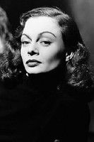 الممثل Sheila Burrell