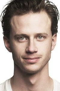 الممثل Sid Phoenix